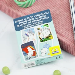 Muumi Muumilaakson vuodenajat -korttipeli